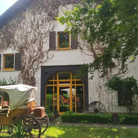 & Am Norderteich Horn-Bad Meinberg