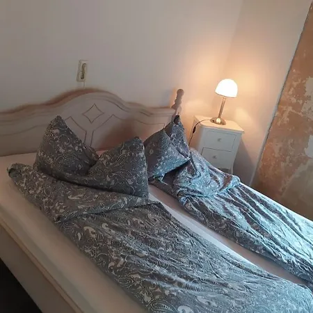 & Nur Fuer Monteure Am Norderteich *