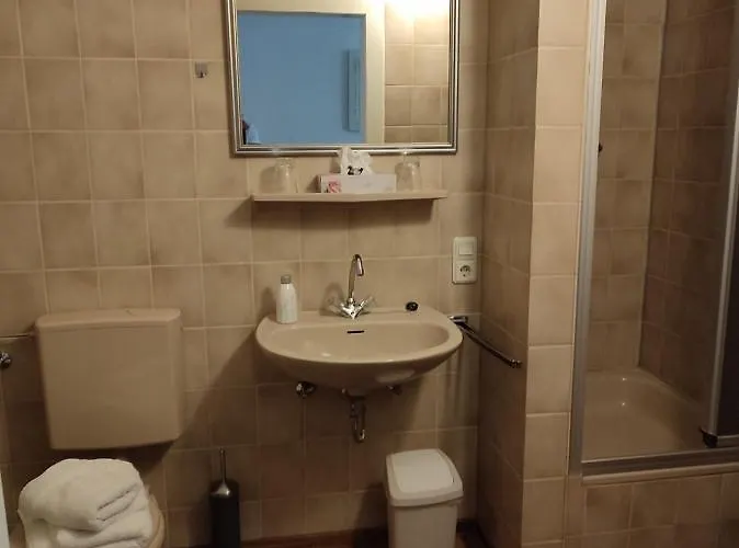 & Nur Fuer Monteure Am Norderteich Hotel