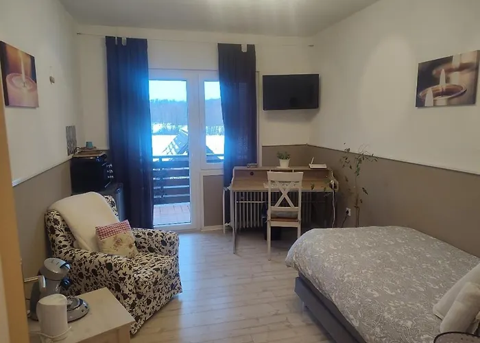 & Nur Fuer Monteure Am Norderteich * Horn-Bad Meinberg